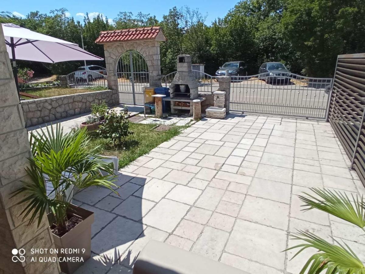 Apartment Verano نجيفيش المظهر الخارجي الصورة
