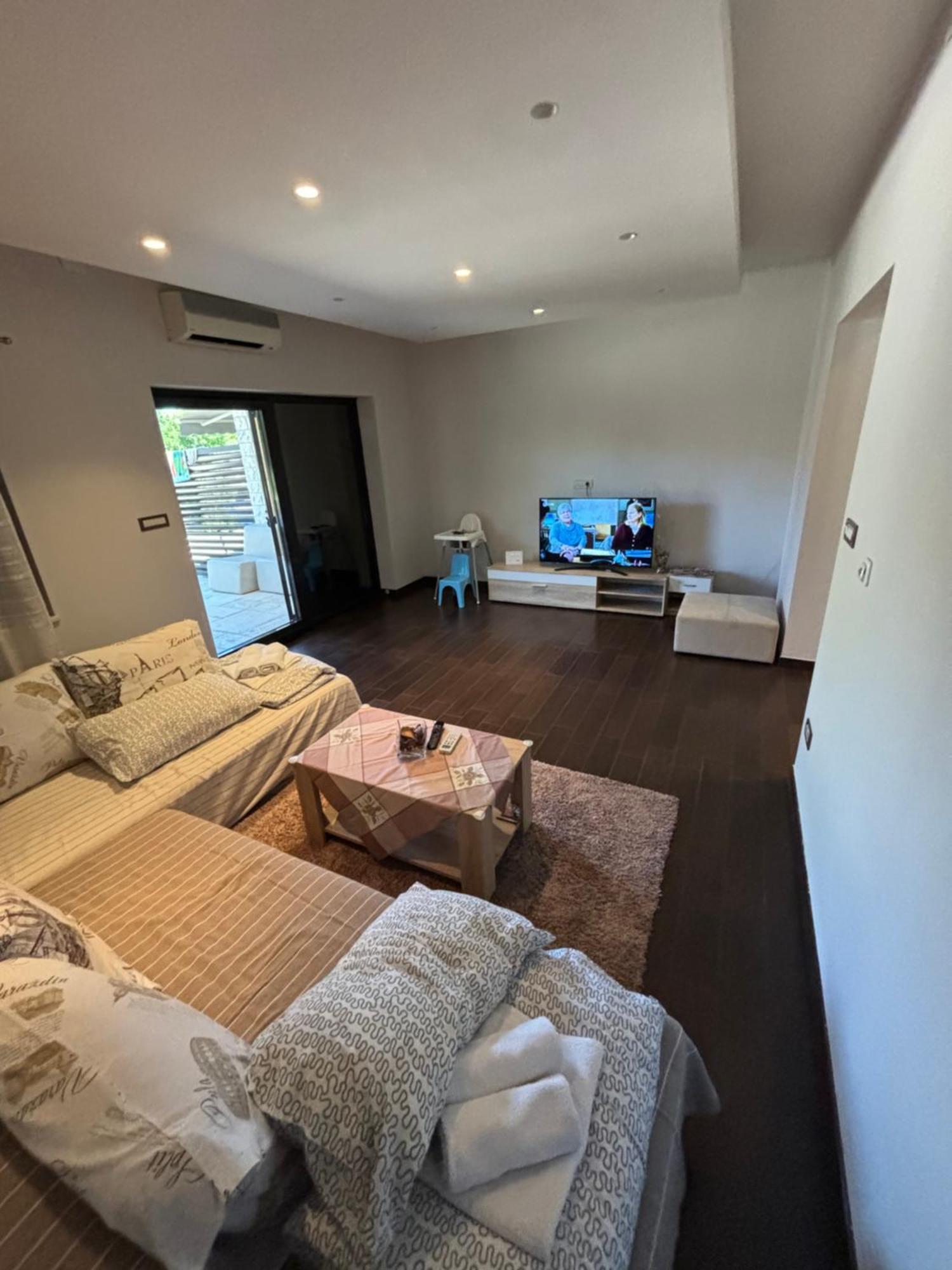 Apartment Verano نجيفيش المظهر الخارجي الصورة