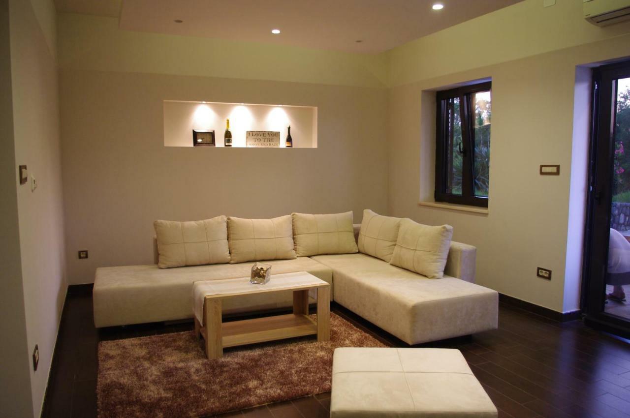 Apartment Verano نجيفيش المظهر الخارجي الصورة