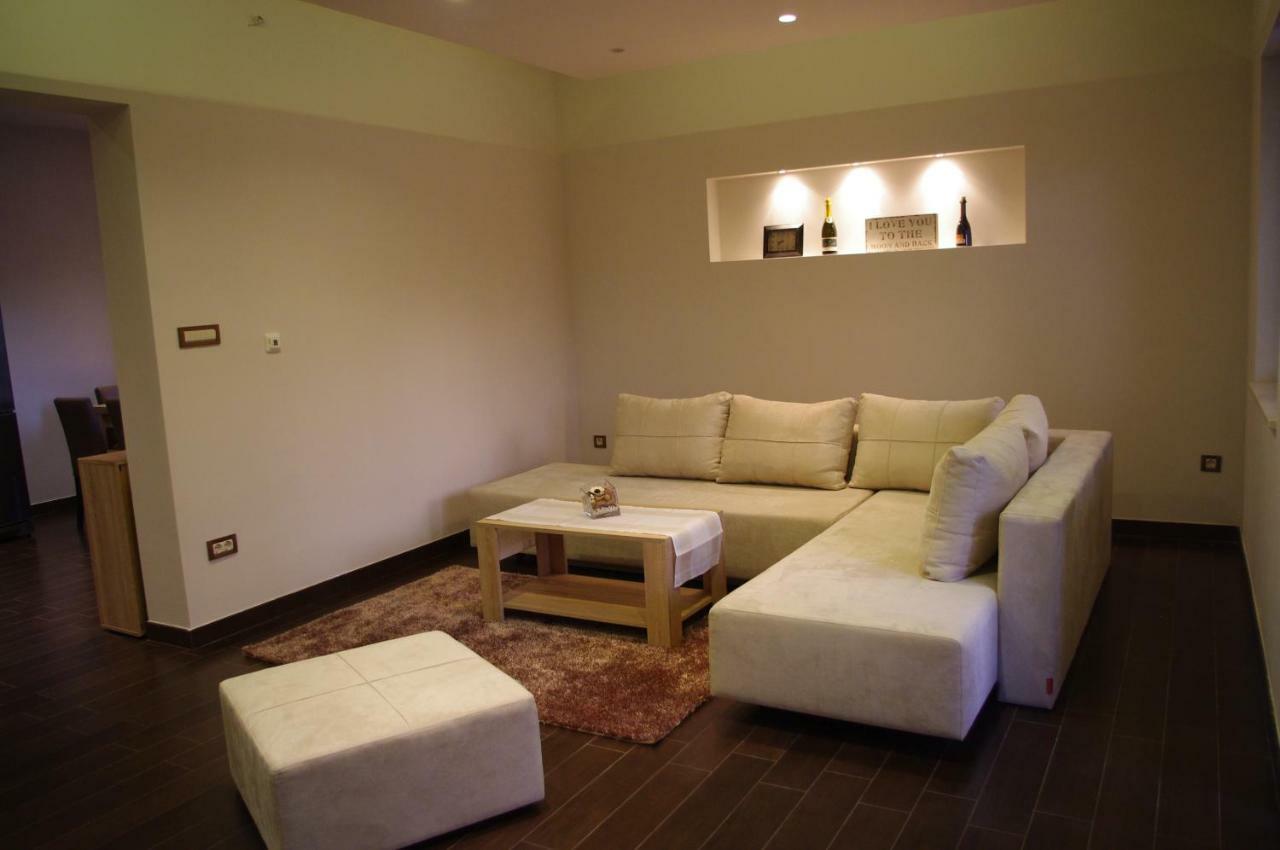 Apartment Verano نجيفيش المظهر الخارجي الصورة